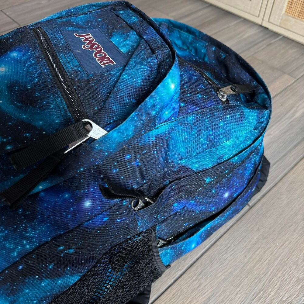 Message me for 6 shipping - Picture 2 of 7